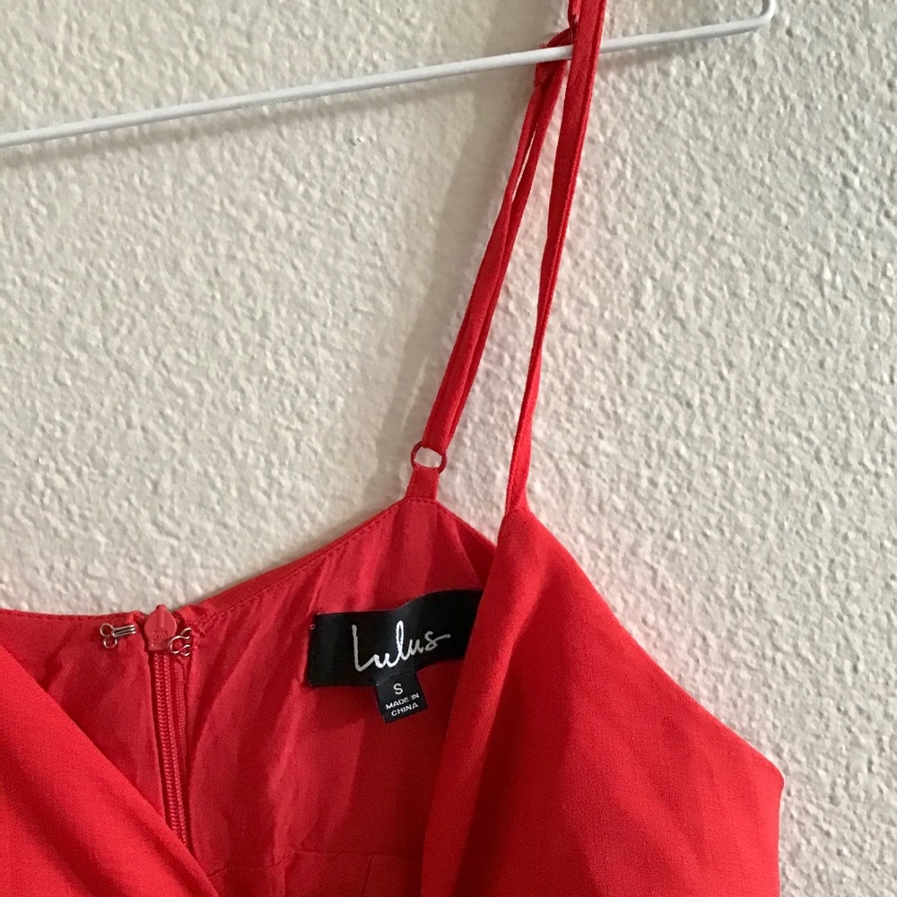 Red Lulus romper - Picture 4 of 4